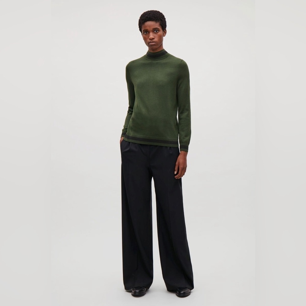 COS Merino Wool Green Sweater Women’s Small High Neck Classic Preppy Layering